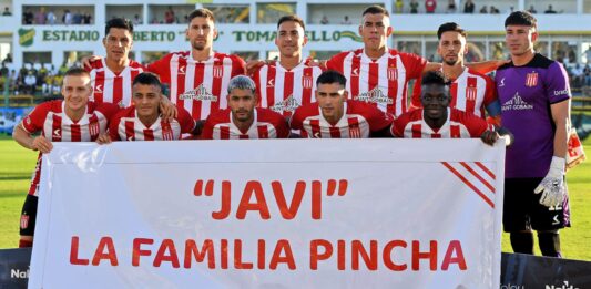 Estudiantes de La Plata espera por Javier Altamirano