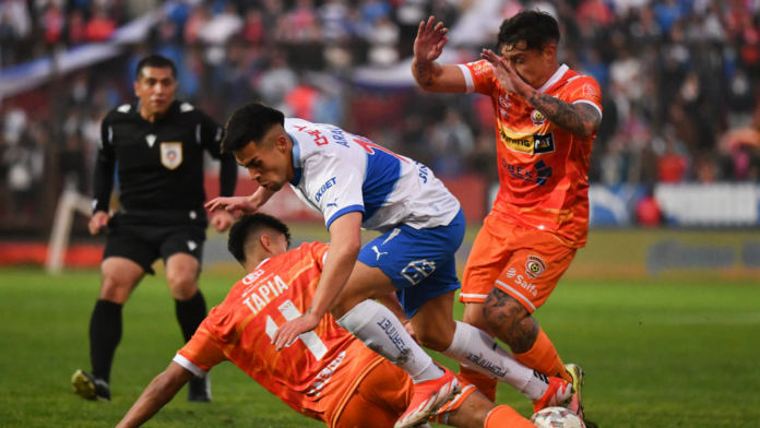 Primer tiempo picante entre la UC y Cobreloa