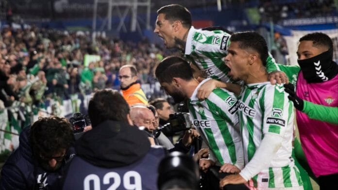 Vitor Roque Real Betis
