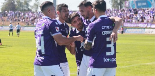 ¡Rugió de visita! Deportes Concepción goleó a Santiago Morning y sigue escalando en la tabla de Primera B