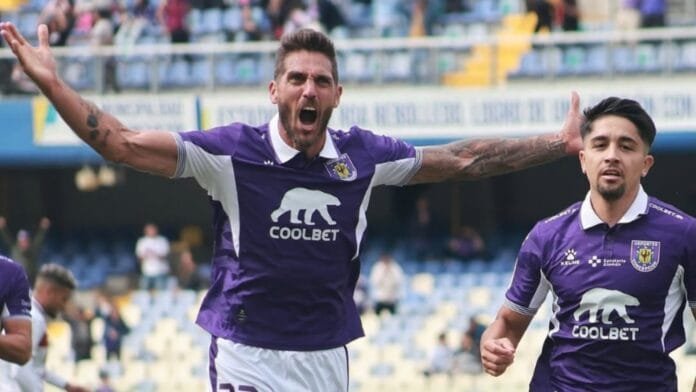 Deportes Concepción recibe particular apoyo previo al Clásico Penquista ante Universidad de Concepción en Primera B