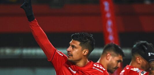 ¡Al fin!: Ñublense se hace respetar en Chillán y sube en la Liga de Primera