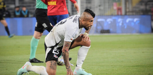 "Prepárense": Arturo Vidal deja atrás su suspensión y apunta al alza de Colo Colo en el fútbol chileno