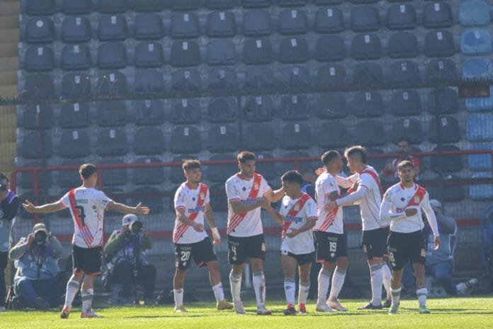 Curicó Unido dio el golpe y venció a una Universidad de Chile padeció la ausencia de sus figuras en Copa Chile