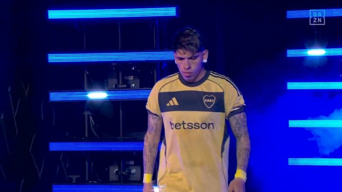 ¡Sin piedad!: Prensa argentina liquida a Carlos Palacios por su discreto rendimiento en Boca Juniors