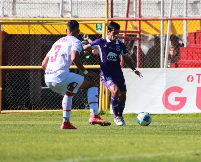 Irreconocible: Deportes Concepción es sorprendido ante Unión San Felipe, penúltimo de la Primera B
