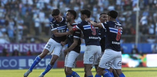 Universidad Católica renace en el clásico y le deja la tormenta a Colo Colo en el fútbol chileno