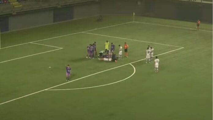 Jugador de Deportes Concepción es llevado urgentemente en ambulancia a centro asistencial tras choque de cabeza