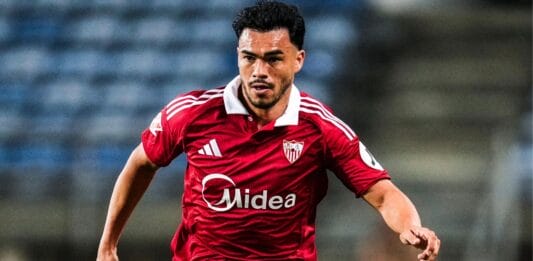 "Respondió a las expectativas": Sevilla se rinde ante Gabriel Suazo tras brillar en su debut