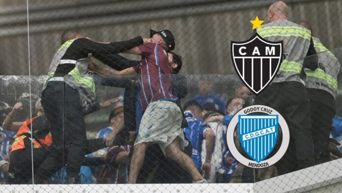 La brutal pelea entre los hinchas de Godoy Cruz y la policía brasileña en Copa Sudamericana