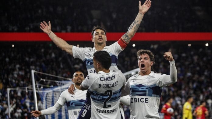 Fernando Zampedri apertura el Claro Arena y le da el triunfo a Universidad Católica sobre Unión Española